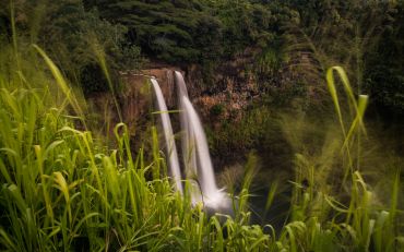 Wailua Falls in het Wailua River State Park Kauai