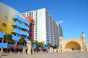 Daytona Beach promenade